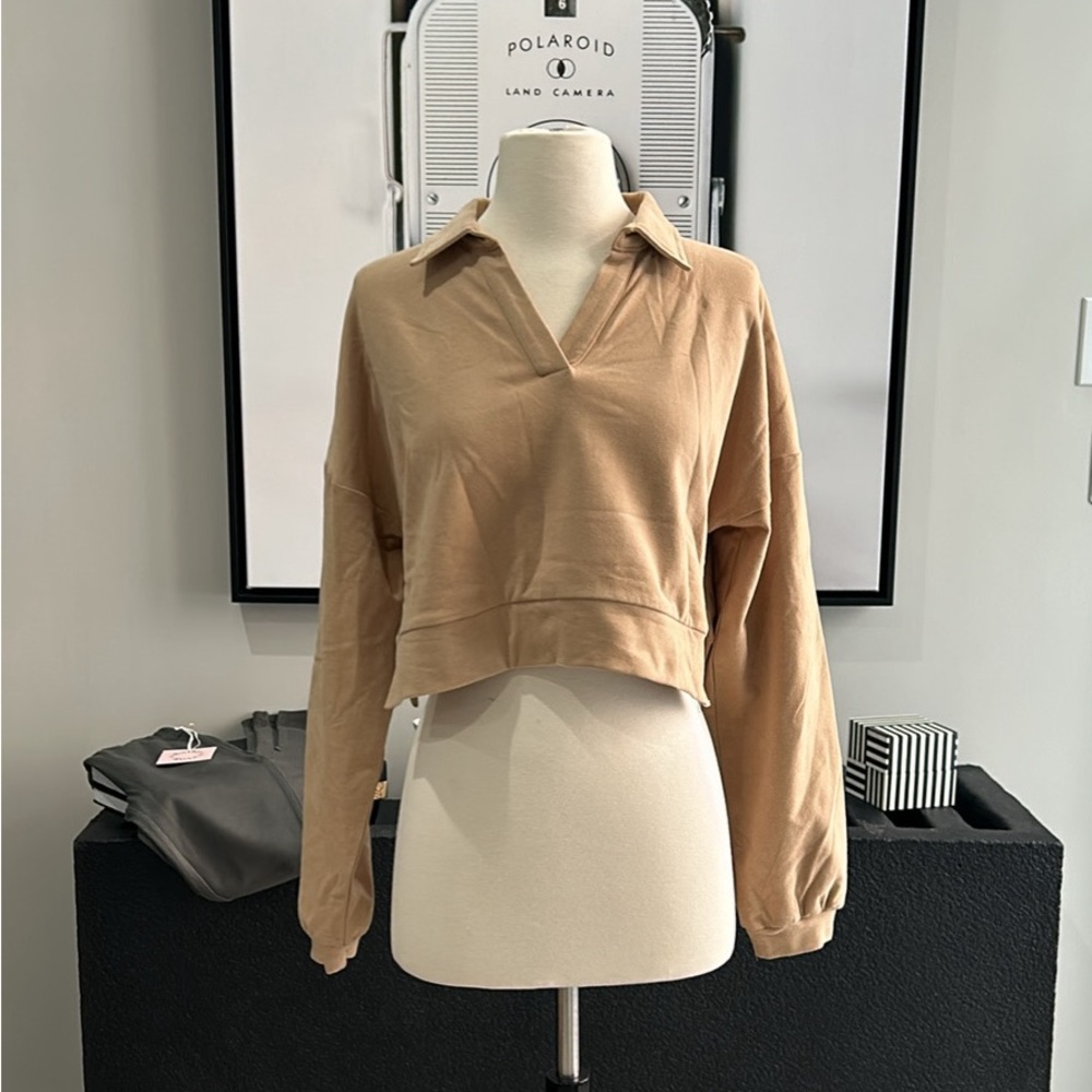 BRAND NEW OUTFIT! 

Dark Muted Olive, Micro-Ribbed Legging w/Tan Sweatshirt, (S)